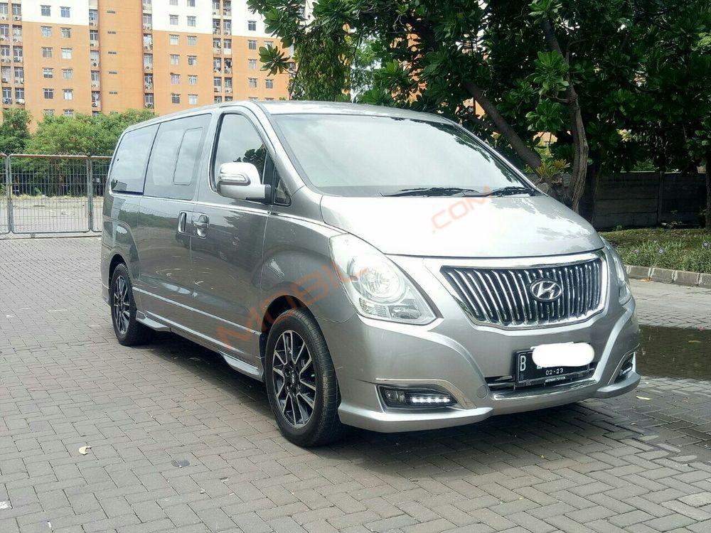 Mobil Hyundai H-1 2018