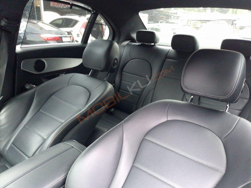 Mobil Mercedes-Benz C-Class 2018