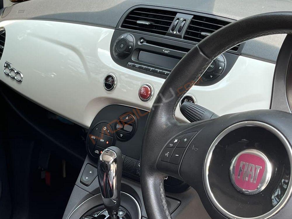 Mobil Fiat 500 2015