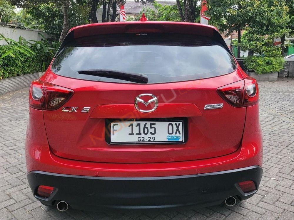Mobil Mazda CX-5 2015