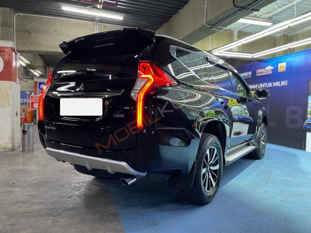 Mobil Mitsubishi Pajero Sport 2016