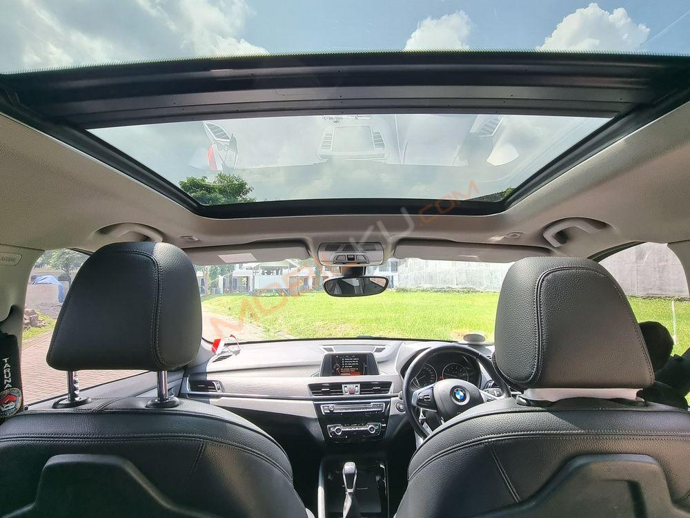 Mobil BMW X1 2016