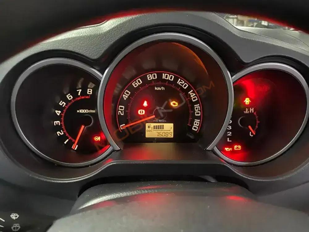 Mobil Daihatsu Terios 2015