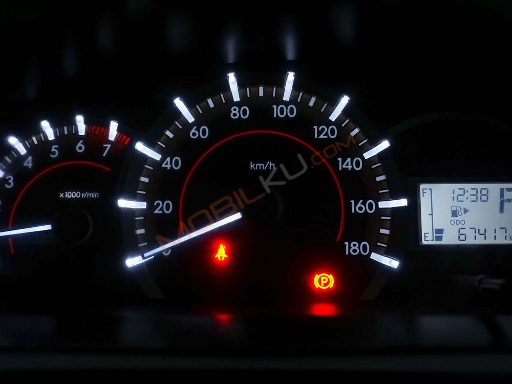 Mobil Toyota Avanza 2019