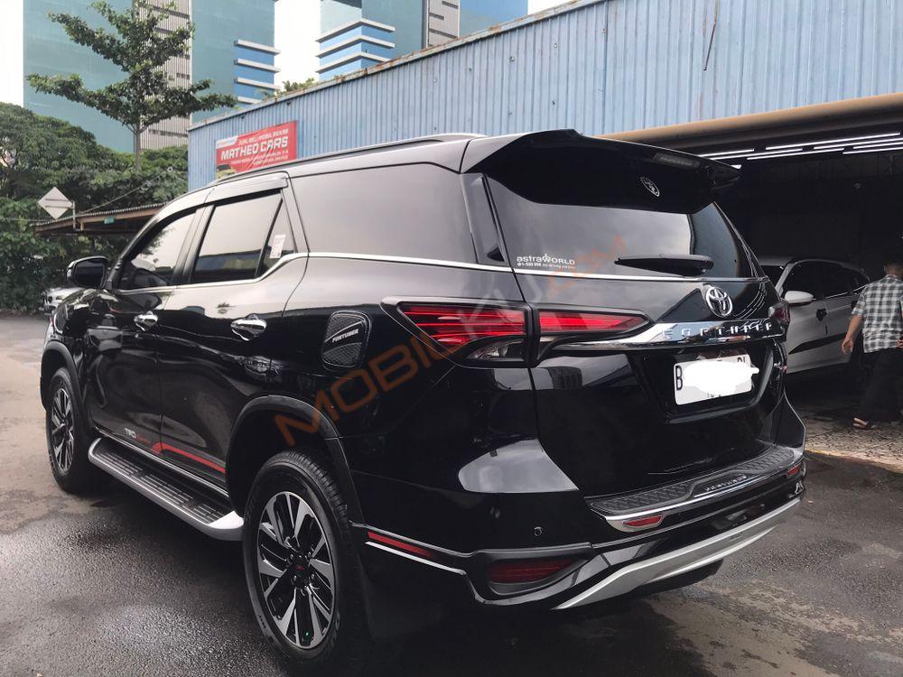 Mobil Toyota Fortuner 2017