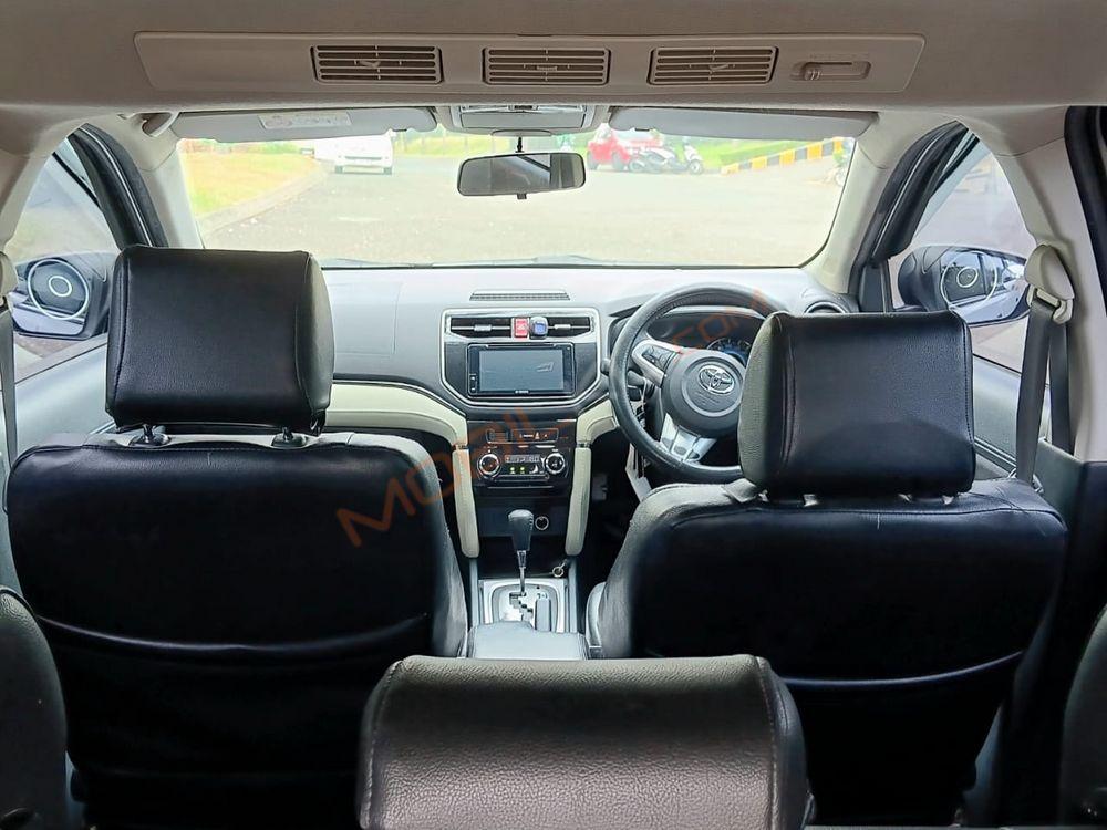 Mobil Toyota Rush 2019