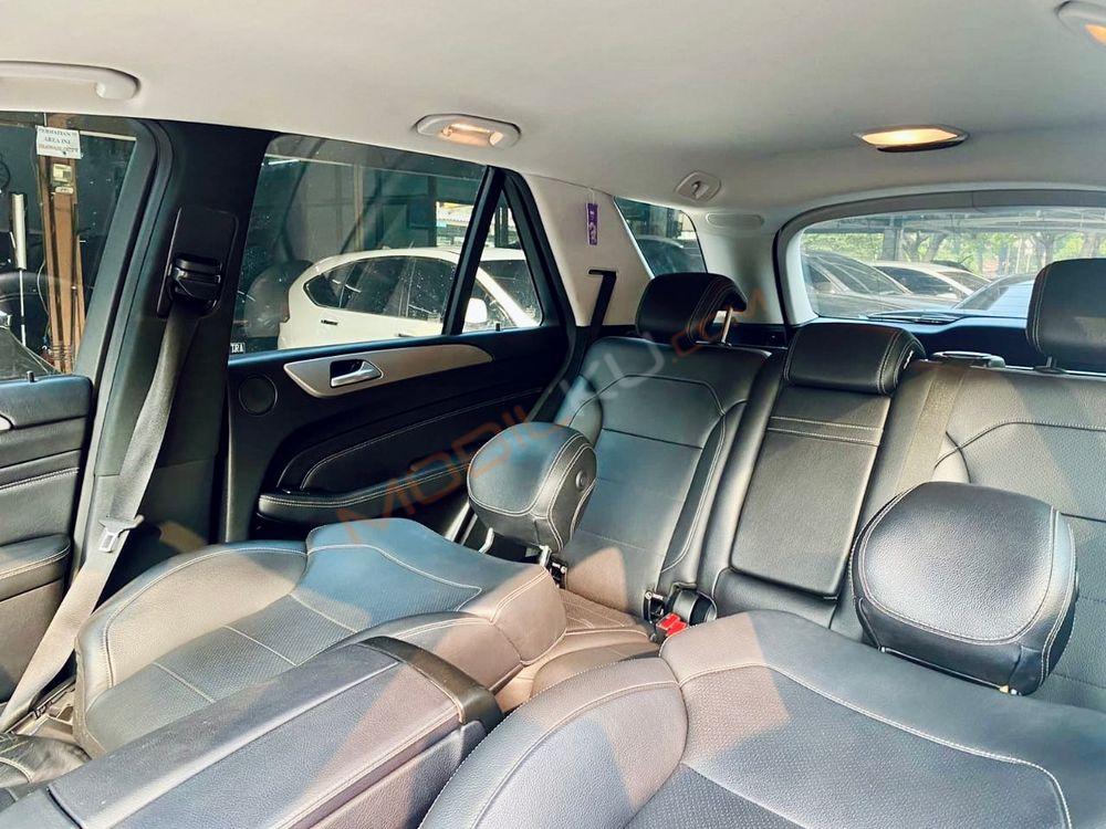 Mobil Mercedes-Benz ML 2015