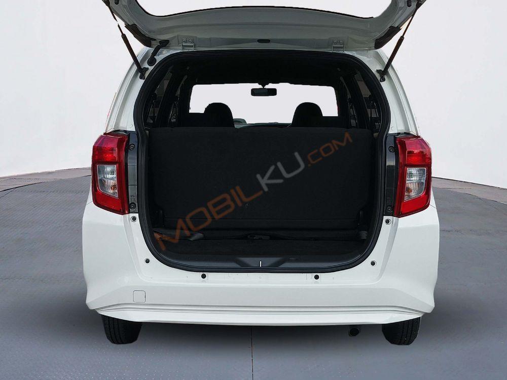 Mobil Daihatsu Sigra 2023