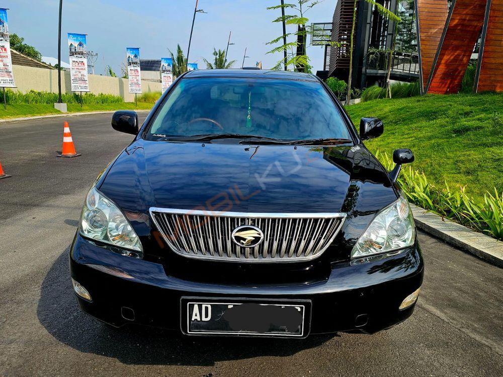 Mobil Toyota Harrier 2003