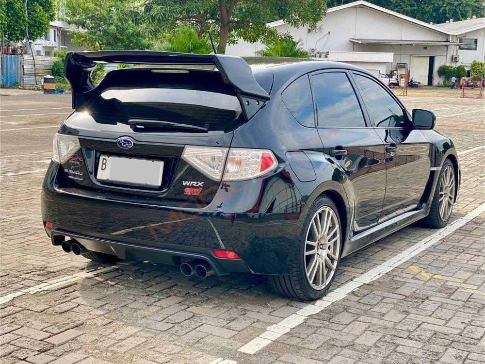 Mobil Subaru Impreza 2013