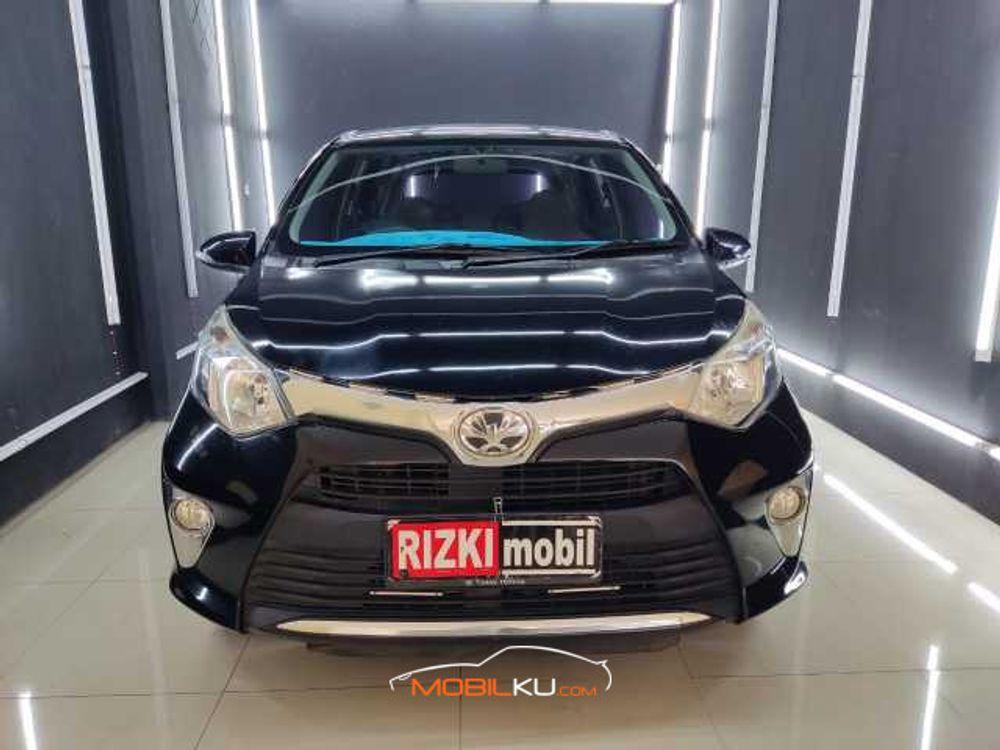 Mobil Toyota Calya 2017