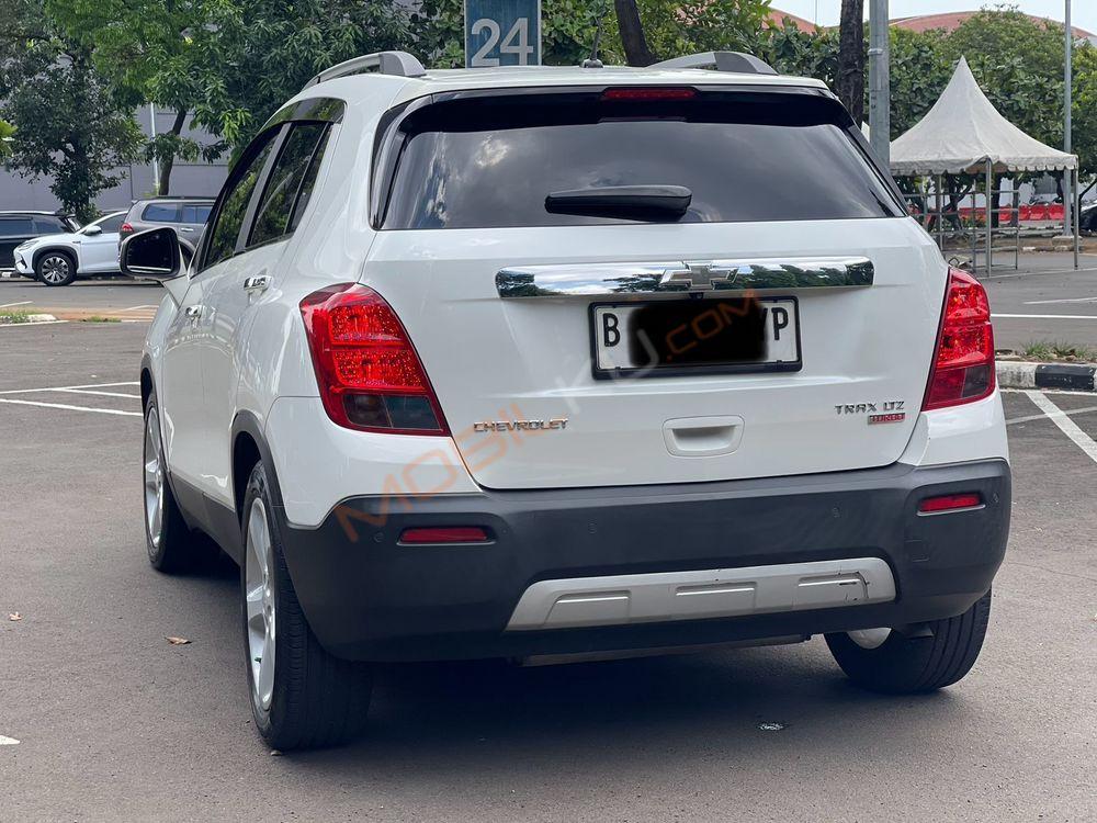 Mobil Chevrolet Trax 2016