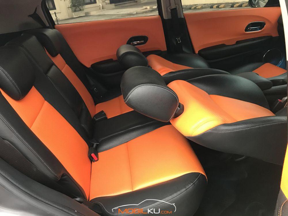 Mobil Honda HR-V 2016