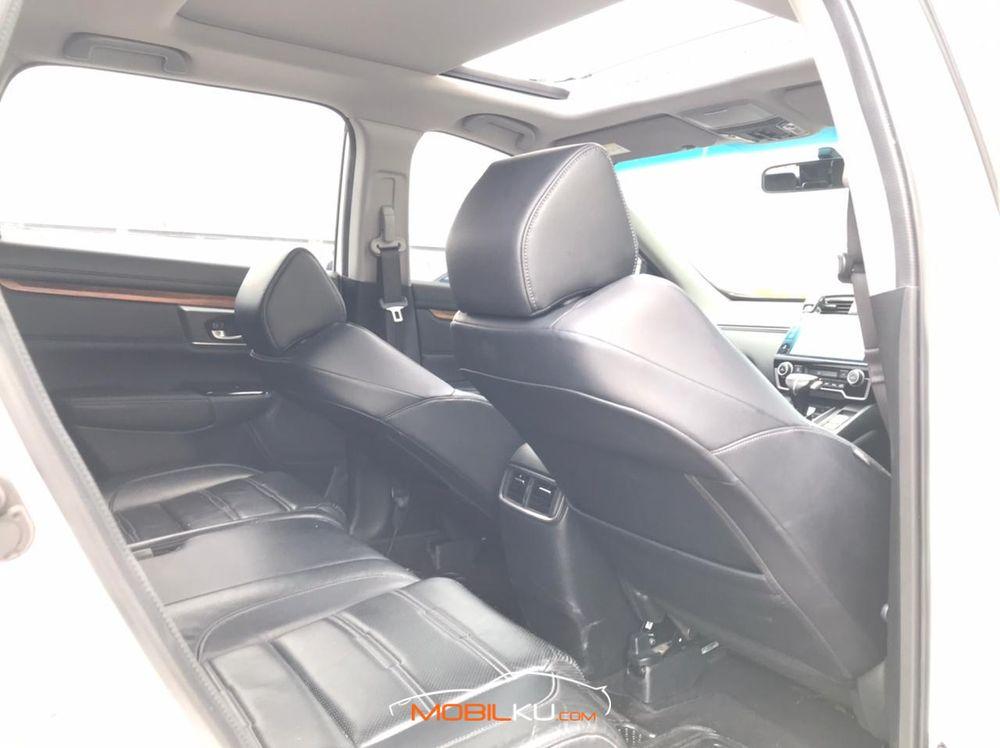 Mobil Honda CR-V 2017
