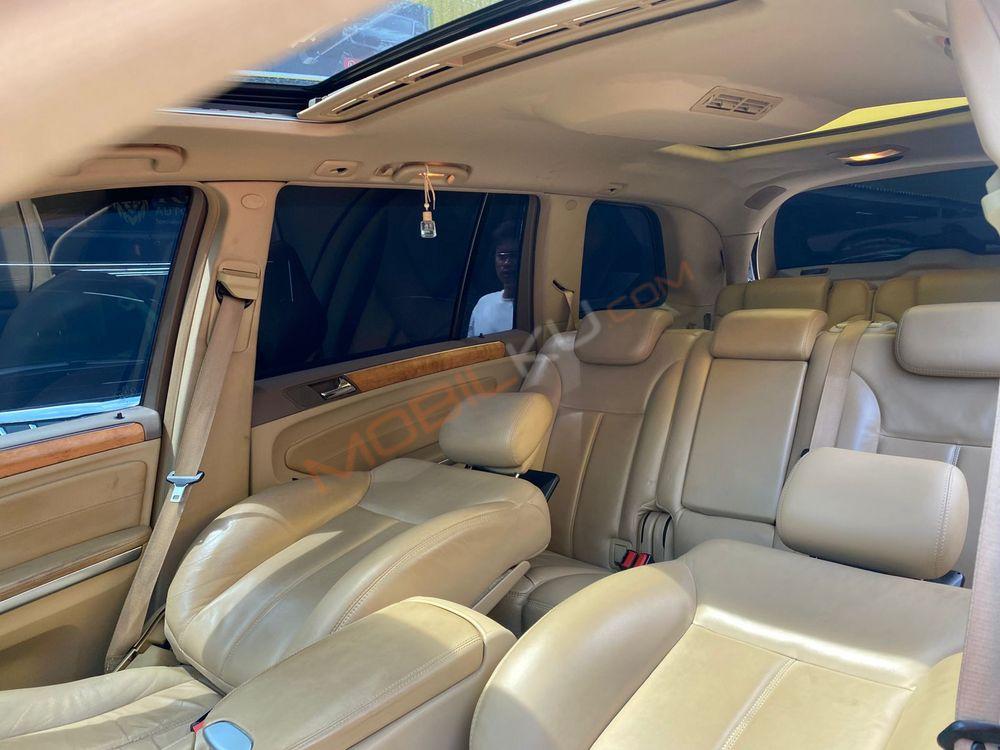 Mobil Mercedes-Benz GL 2009