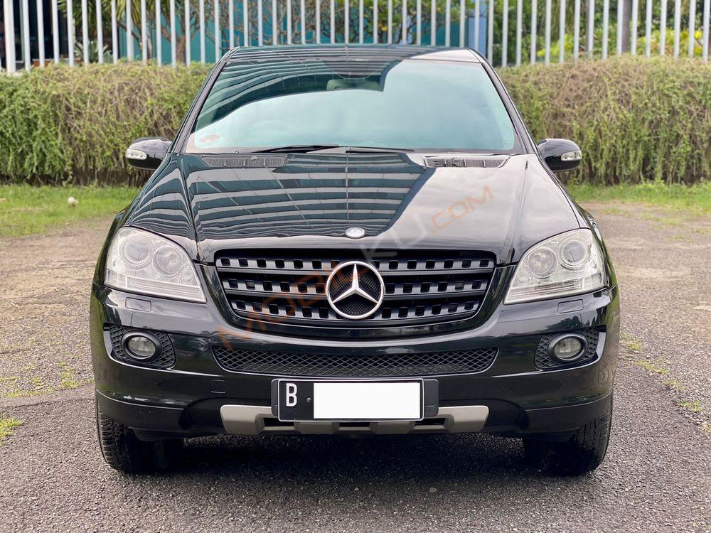 Mobil Mercedes-Benz ML 2006
