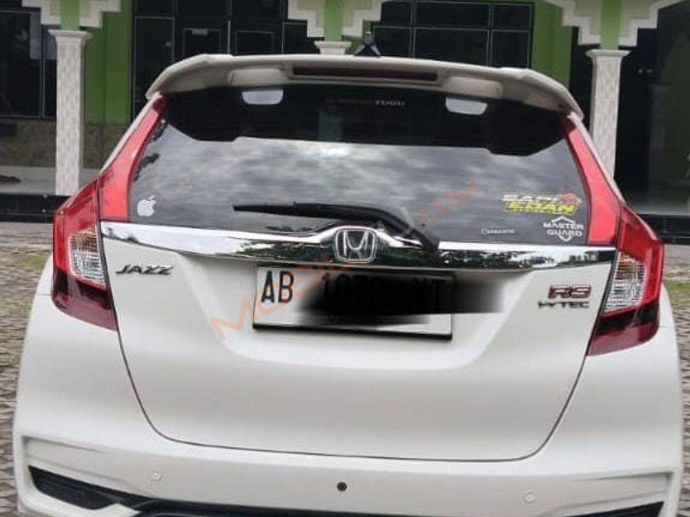 Mobil Honda Jazz 2019