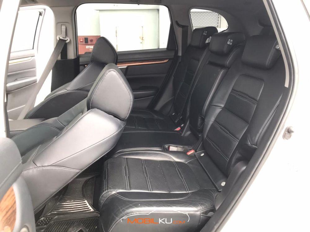 Mobil Honda CR-V 2017