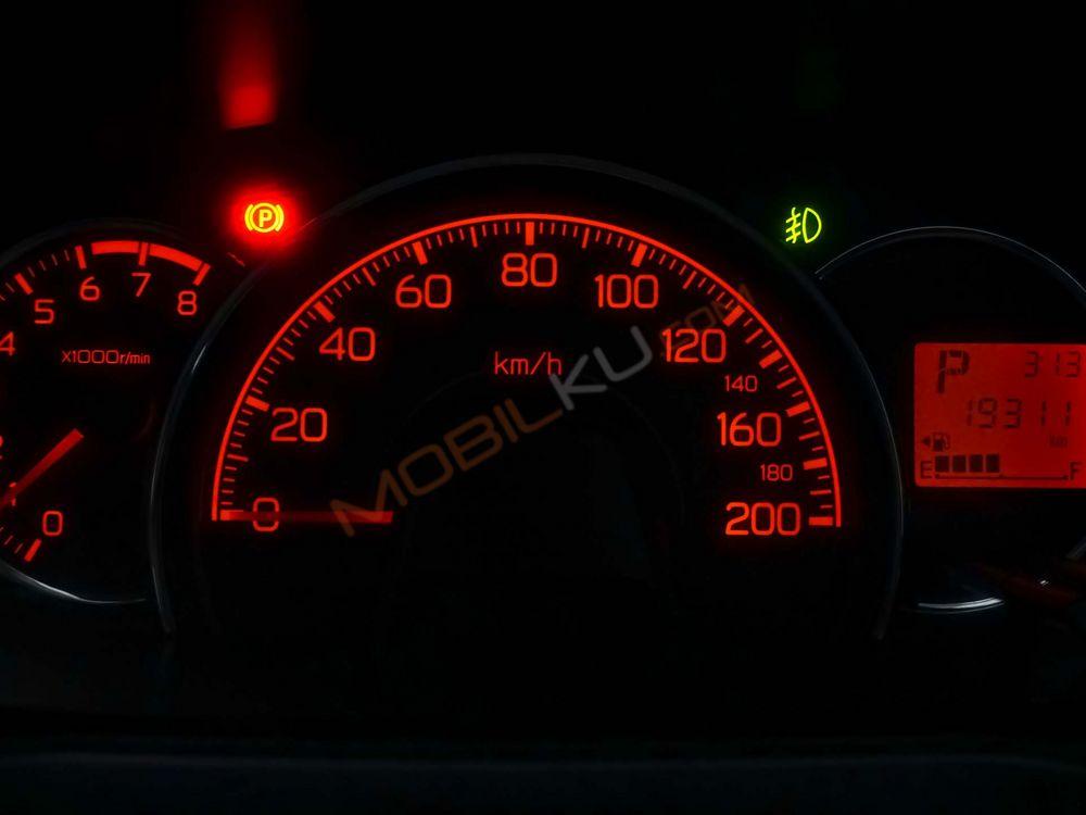 Mobil Toyota Agya 2021