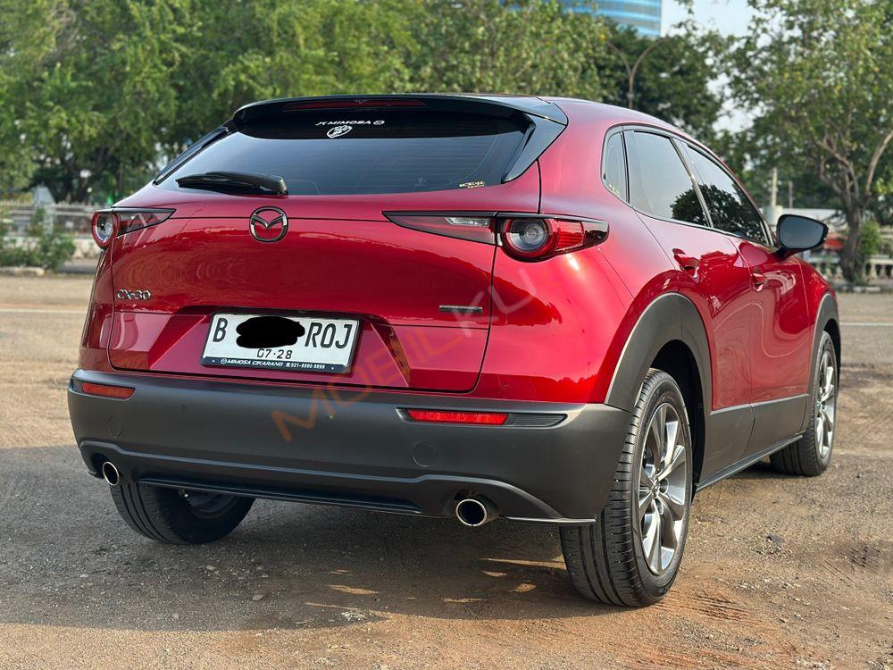 Mobil Mazda CX-30 2023