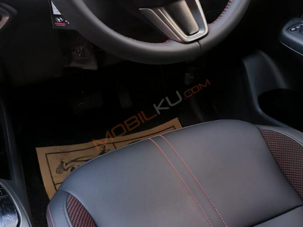 Mobil Honda WR-V 2025