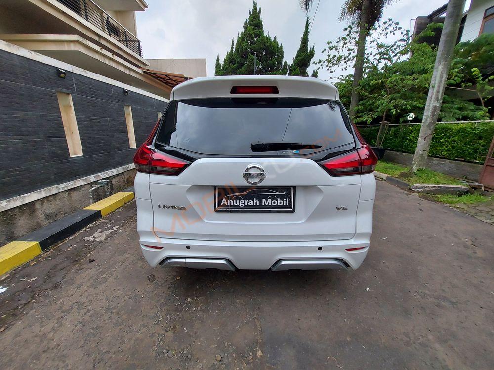 Mobil Nissan Livina 2020