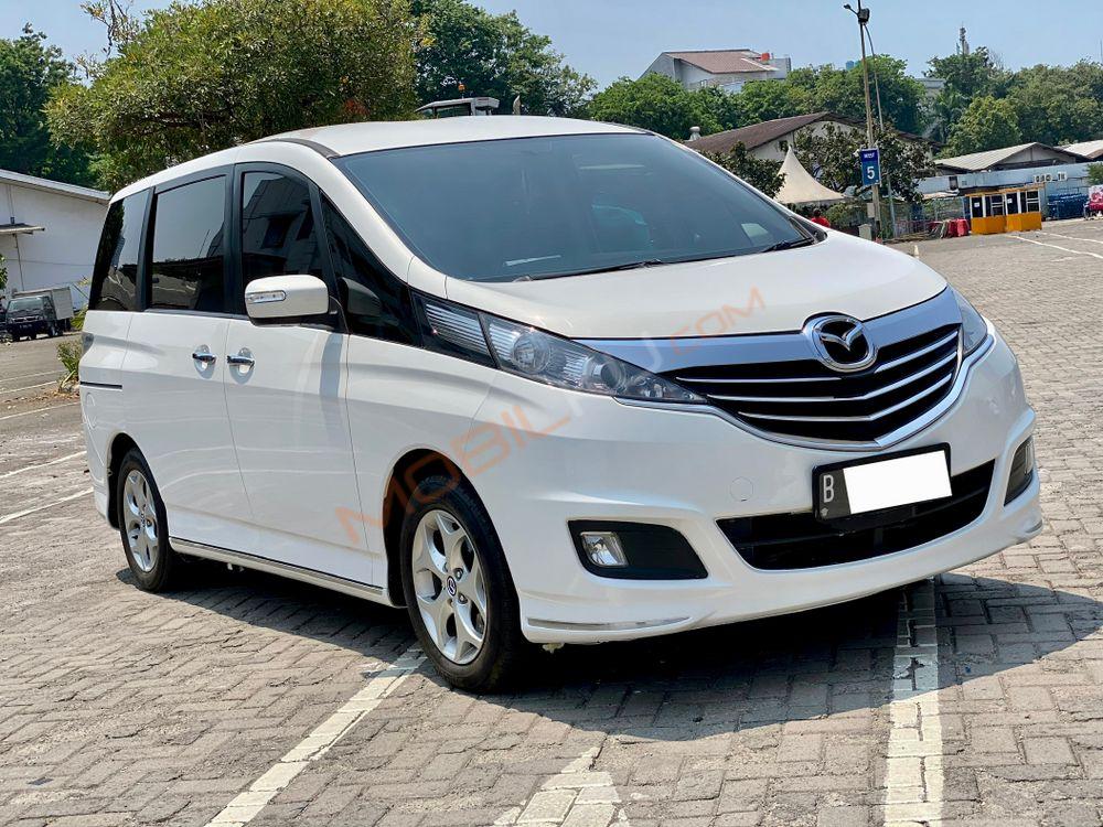 Mobil Mazda Biante 2014