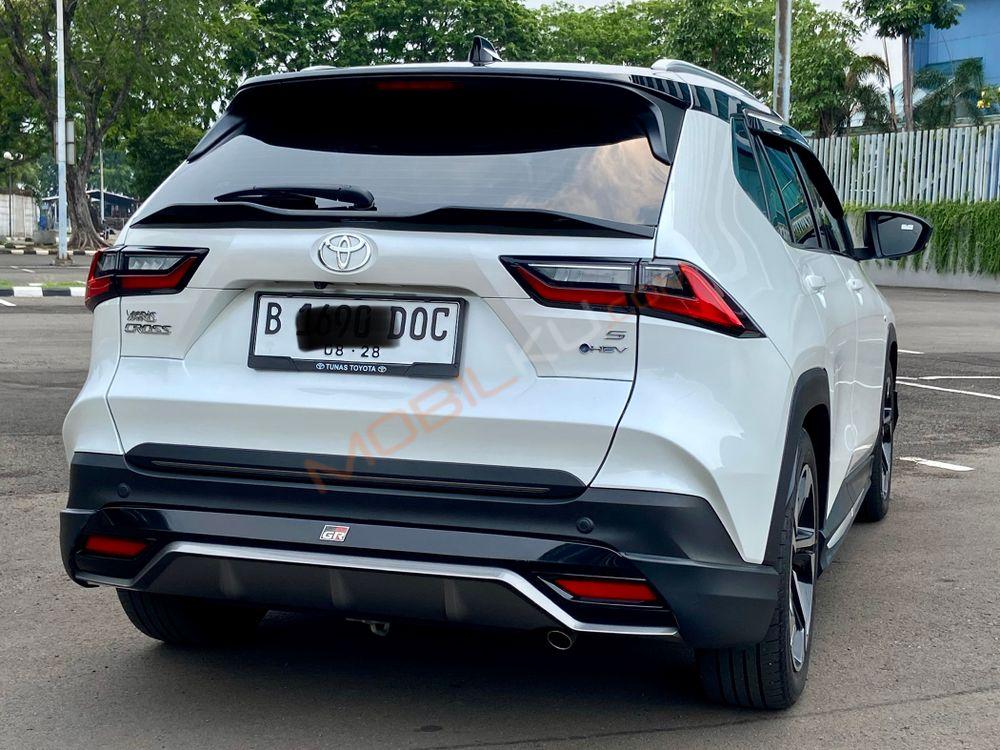 Mobil Toyota Yaris Cross 2023