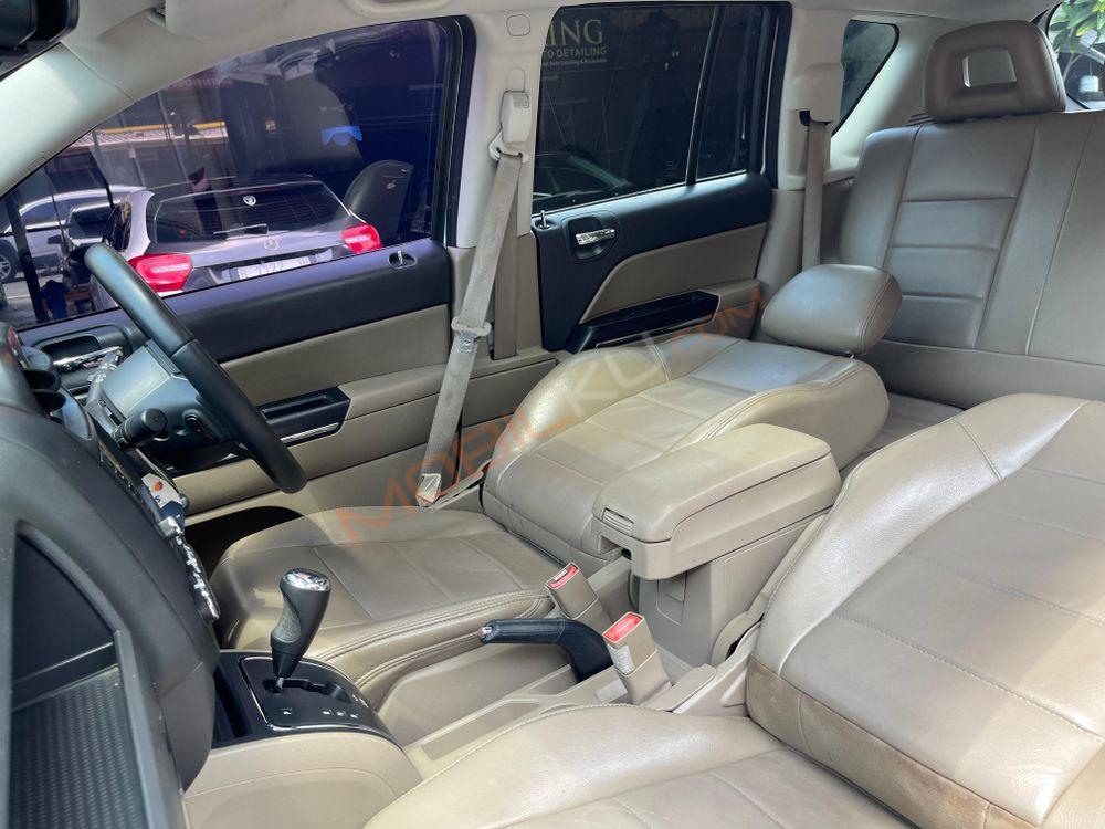 Mobil Jeep Compass 2013