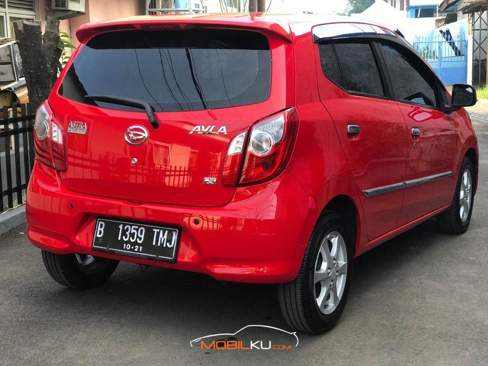 Mobil Daihatsu Ayla 2015