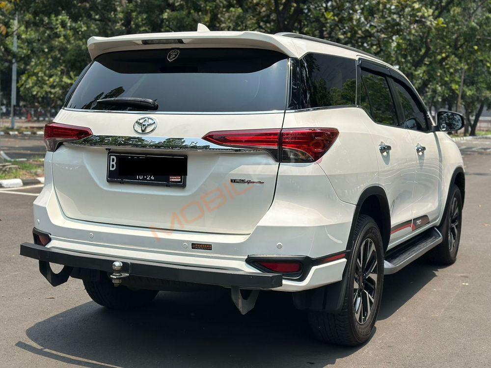 Mobil Toyota Fortuner 2019