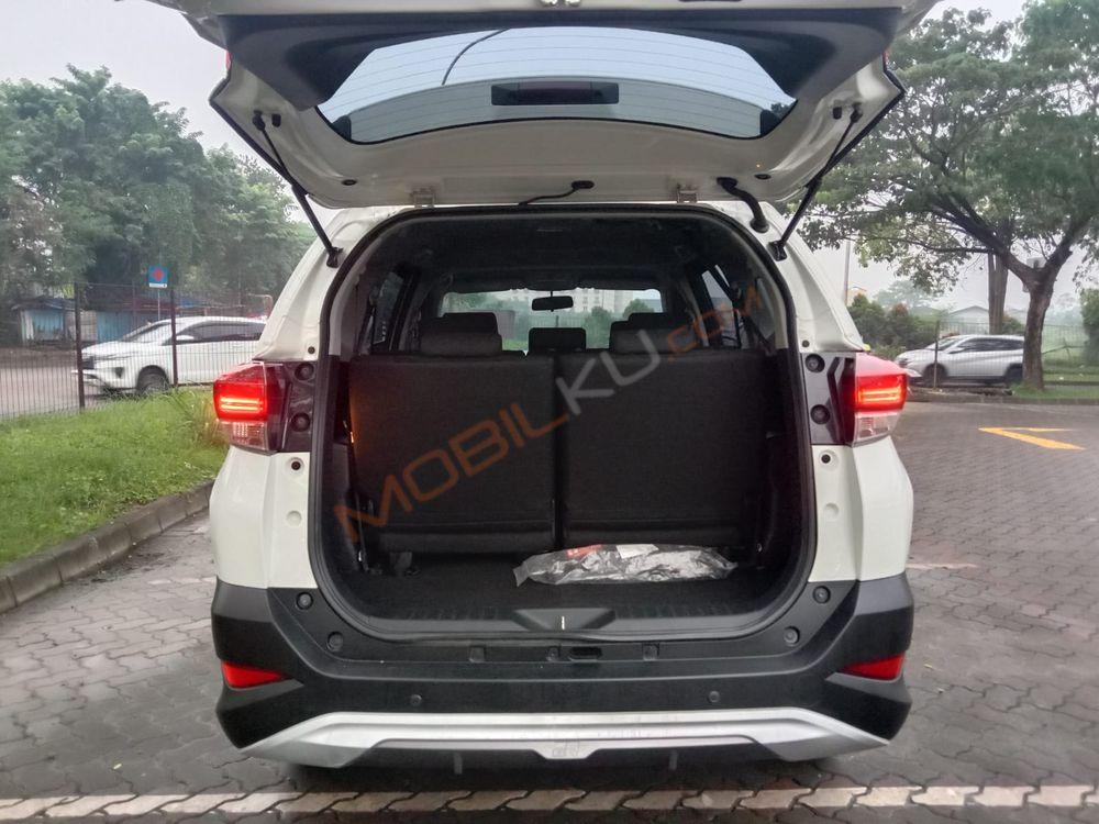 Mobil Toyota Rush 2021