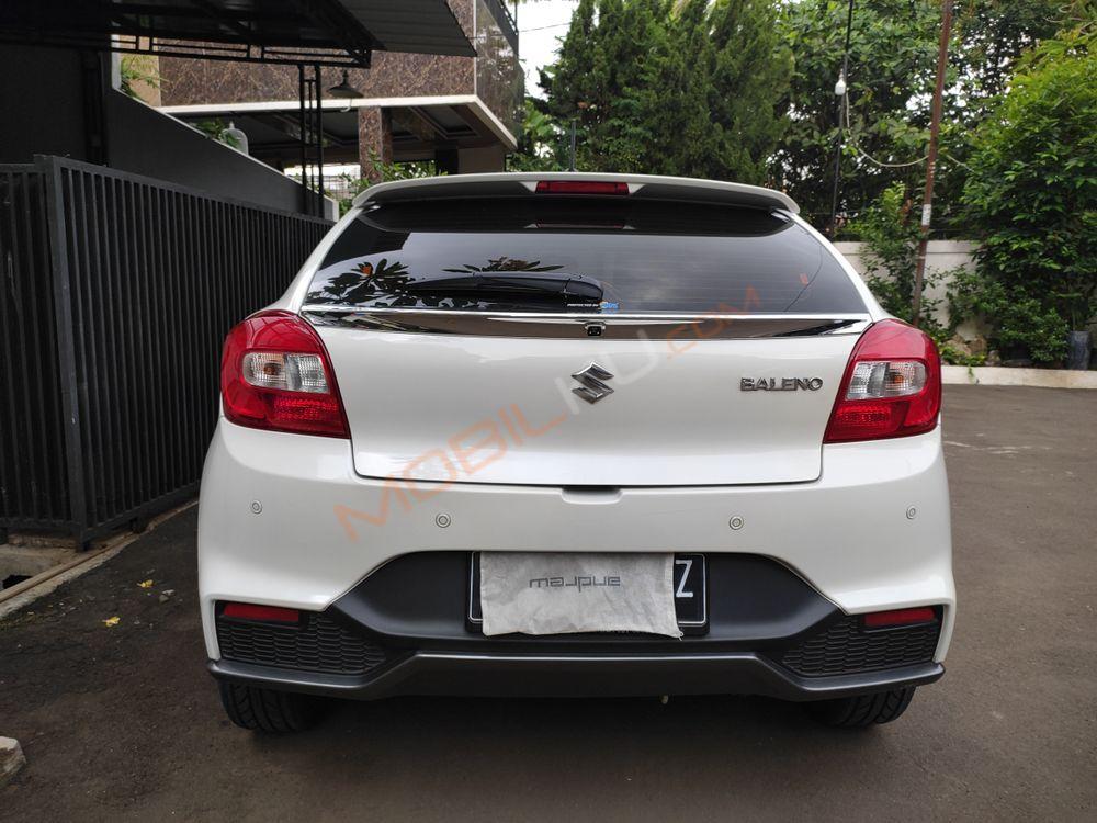 Mobil Suzuki Baleno 2019