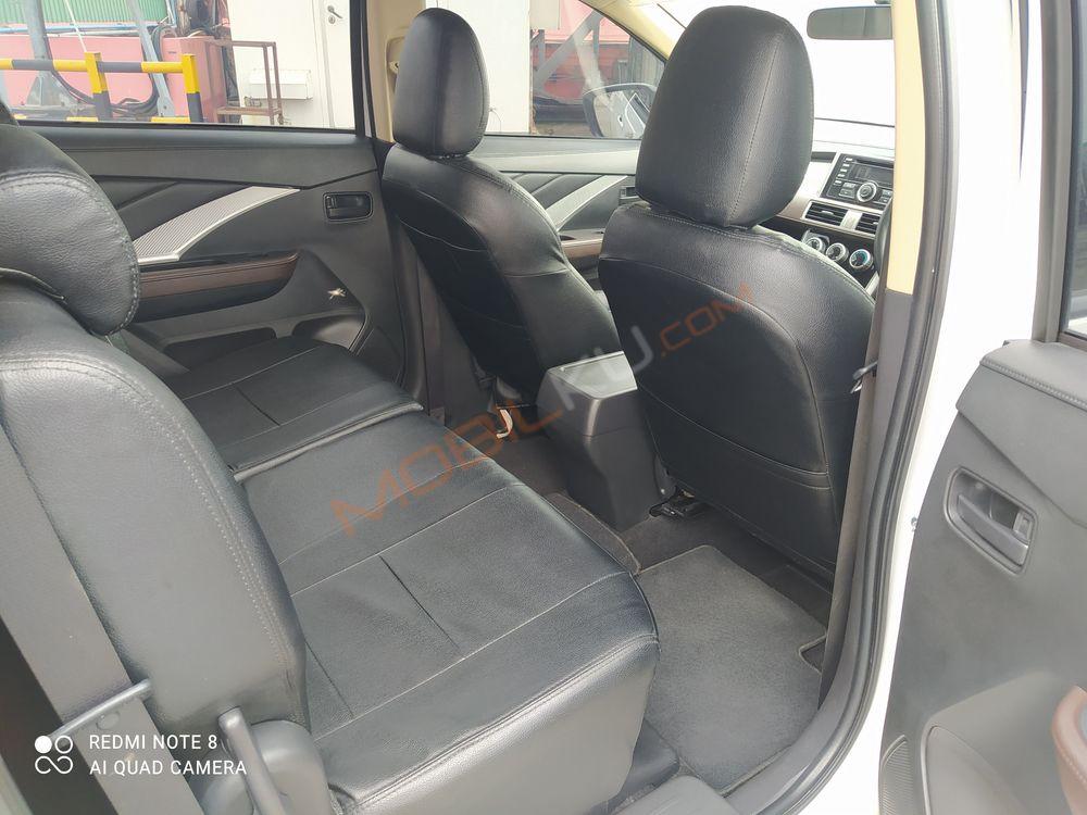 Mobil Nissan Livina 2019