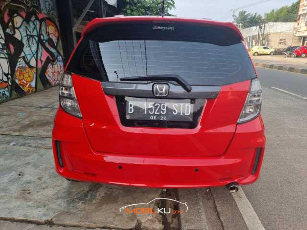 Mobil Honda Jazz 2014