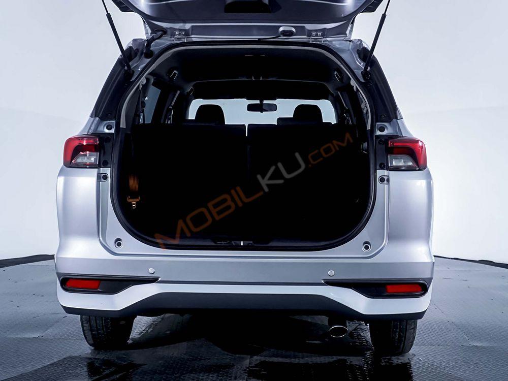 Mobil Daihatsu Xenia 2022