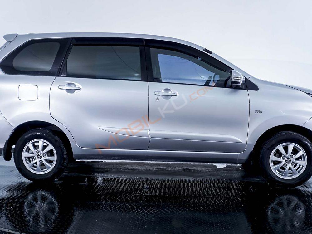 Mobil Toyota Avanza 2016
