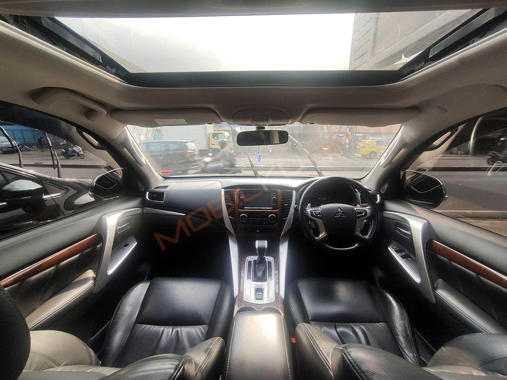 Mobil Mitsubishi Pajero Sport 2016