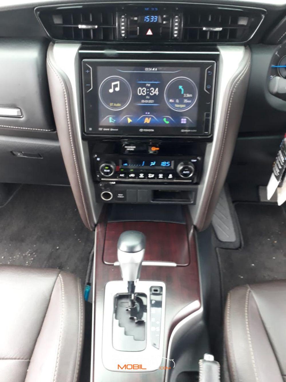 Mobil Toyota Fortuner 2018