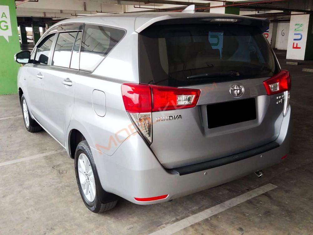 Mobil Toyota Kijang Innova 2019