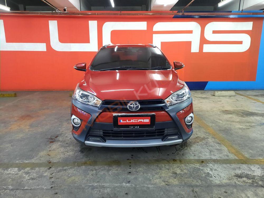Mobil Toyota Yaris 2017