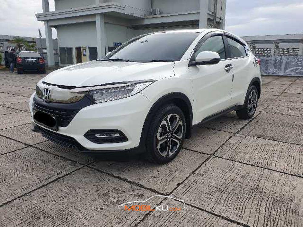 Mobil Honda HR-V 2020