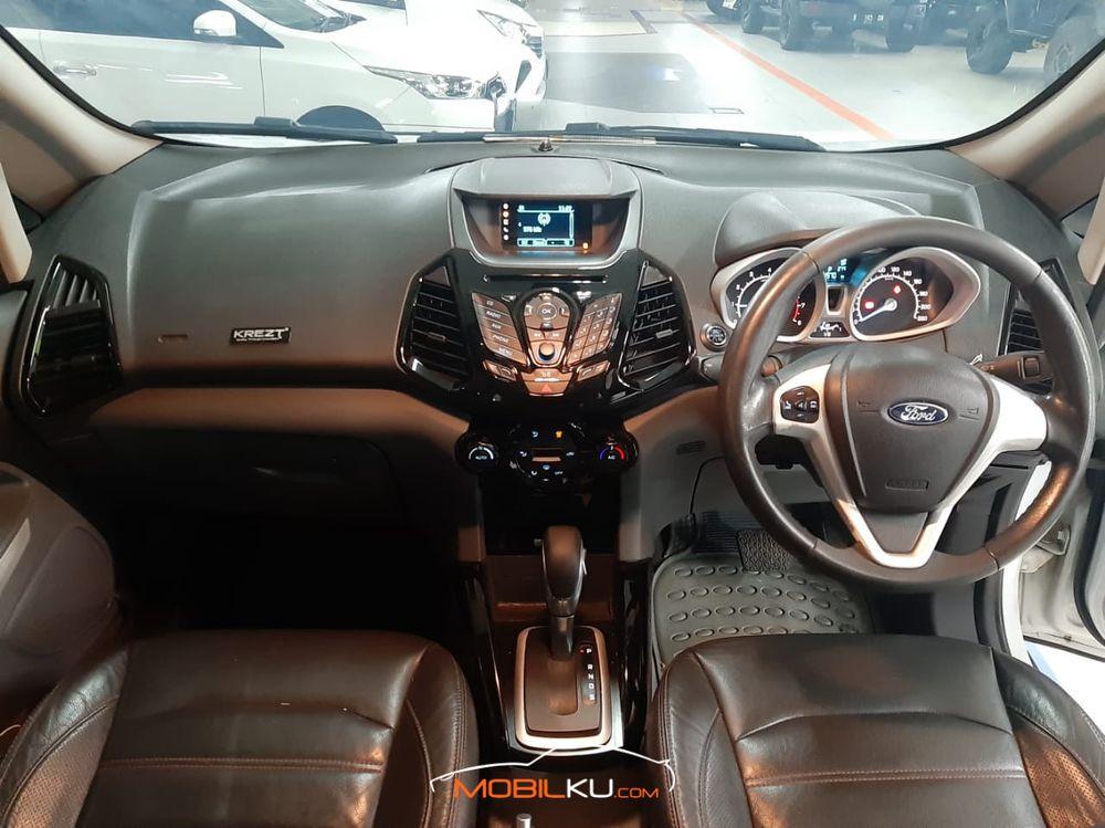 Mobil Ford EcoSport 2014