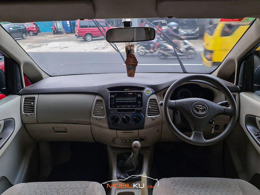 Mobil Toyota Rush 2013