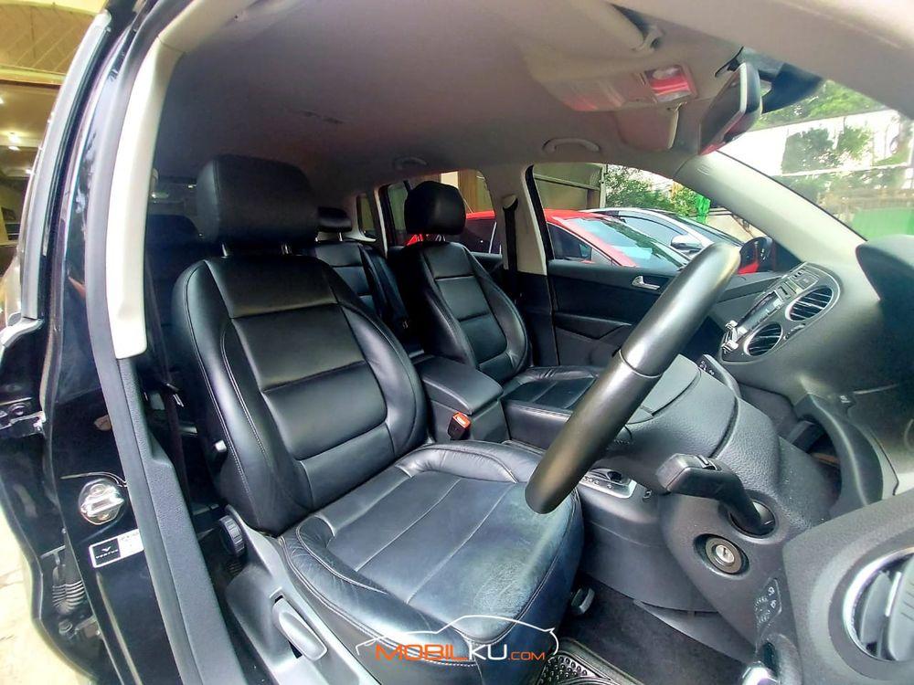 Mobil Volkswagen Tiguan 2015