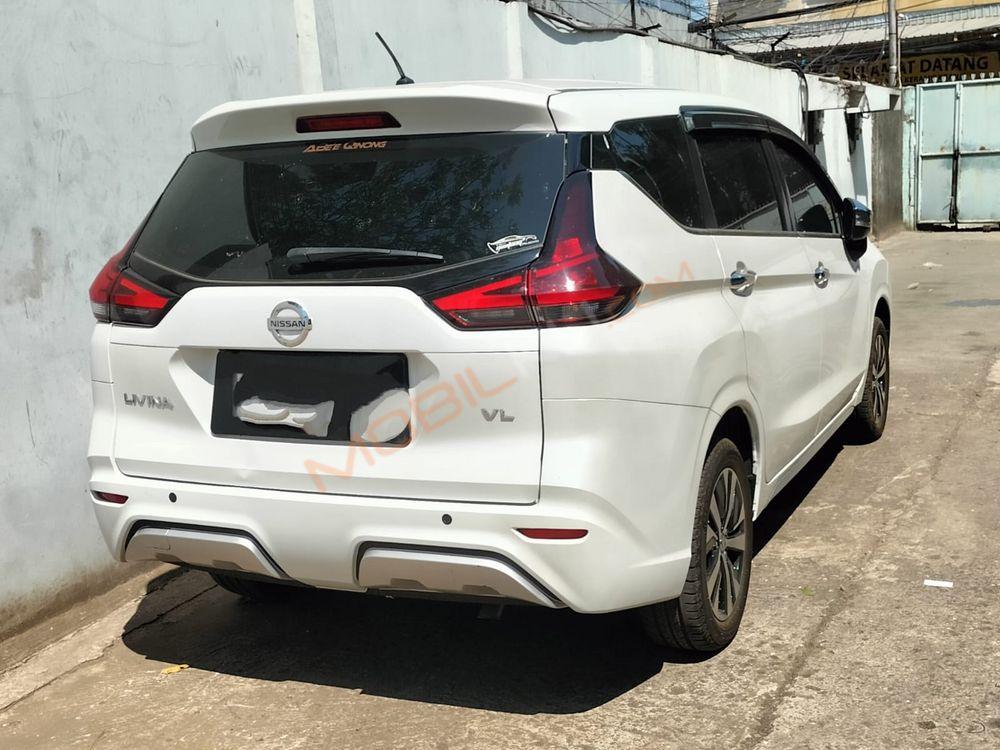 Mobil Nissan Livina 2019