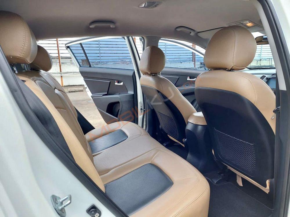 Mobil Kia Sportage 2014