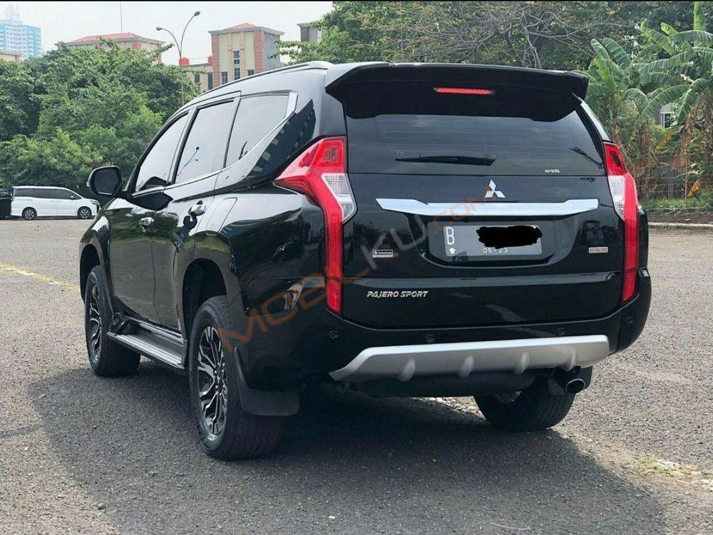 Mobil Mitsubishi Pajero Sport 2018