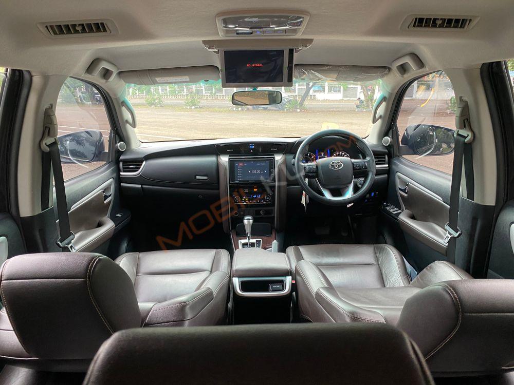 Mobil Toyota Fortuner 2016