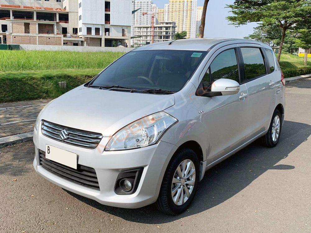 Mobil Suzuki Ertiga 2014